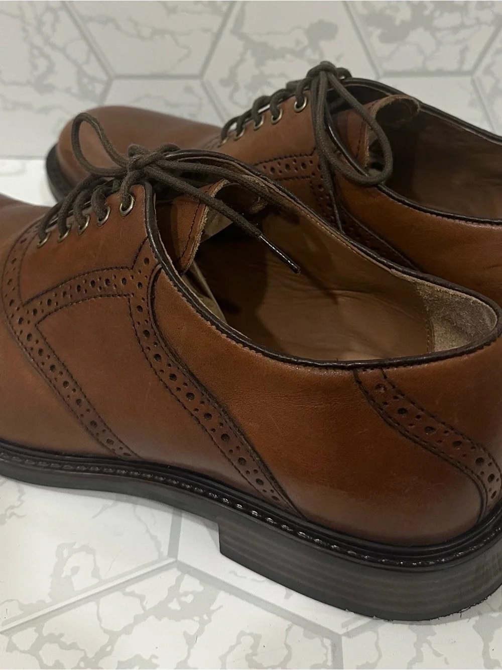 Johnston & Murphy Tan Brown Leather Wingtip Oxfords